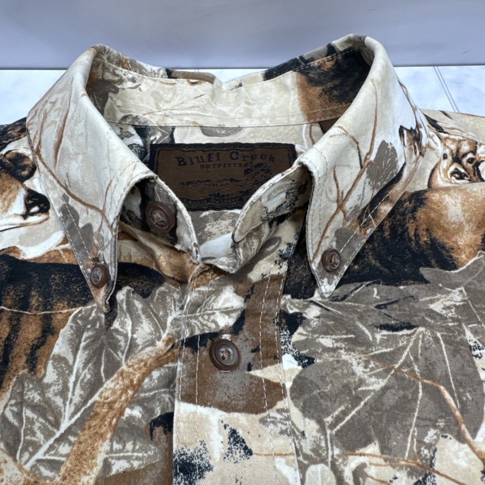 Bluff Creek Outfitters Deer Print Button-Up Shirt Men's Short Sleeve XL EUC - Picture 2 of 11